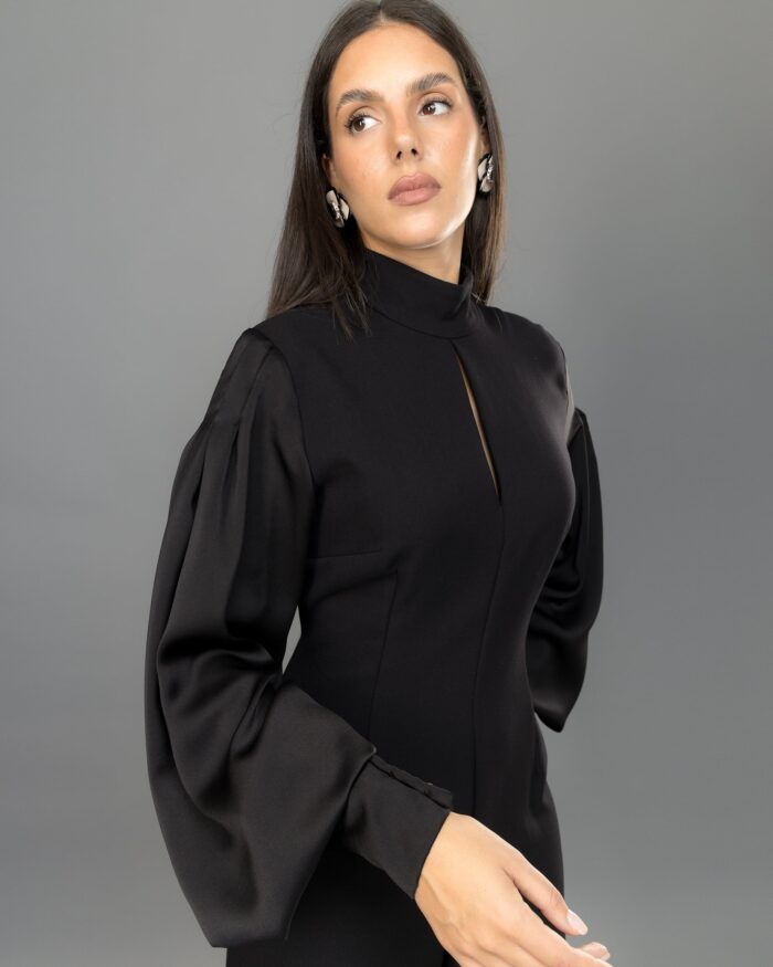 Classic Jumpsuit with Satin Sleeves - Image 3