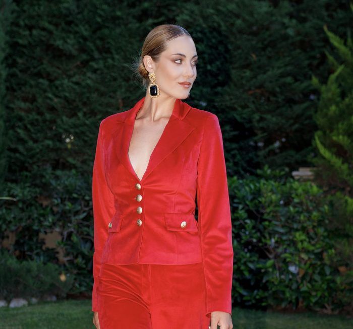 Red Velvet Blazer - Image 2